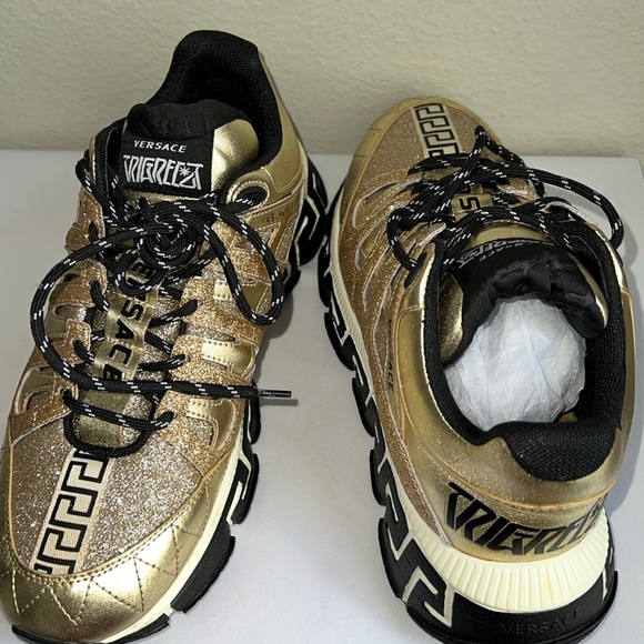 Preowned VERSACE "Trigreca" Logo Monogram Sneakers Gold/Brown. - Picture 14 of 17